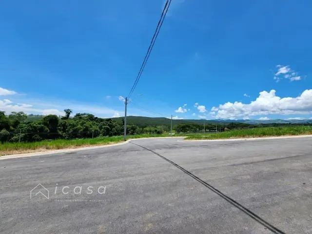 Terreno com 321m², à venda, no bairro Borda da Mata em Caçapava