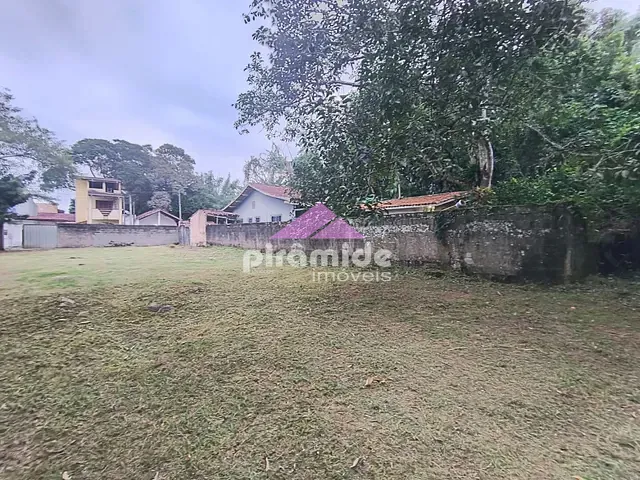 Terreno com 870m², à venda, no bairro Massaguaçu em Caraguatatuba