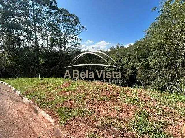 Terreno com 836m², à venda, no bairro Jardim Indaiá em Embu das Artes