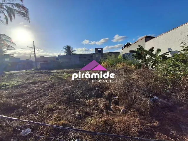 Terreno com 341m², à venda, no bairro Golfinhos em Caraguatatuba
