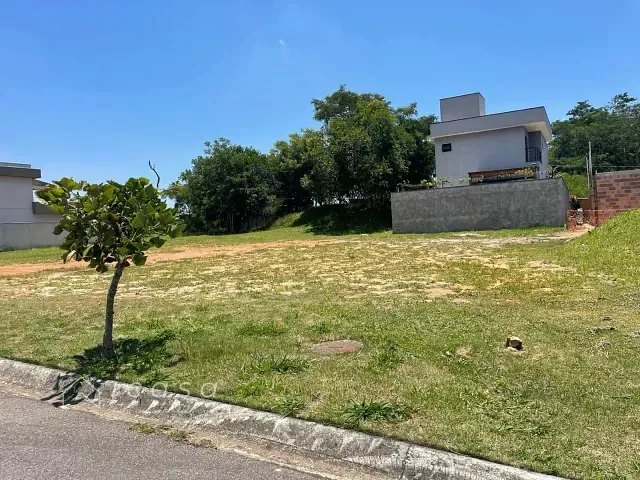 Terreno com 250m², à venda, no bairro Jardim América em Jacareí