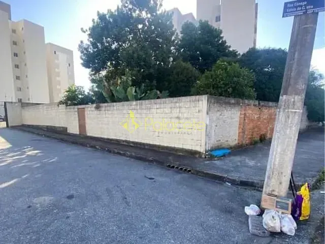 Terreno à venda, no bairro Vila Aparecida em Taubaté