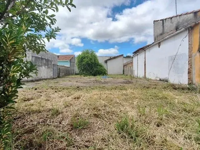 Terreno com 290m², à venda, no bairro Vila Santos em Caçapava