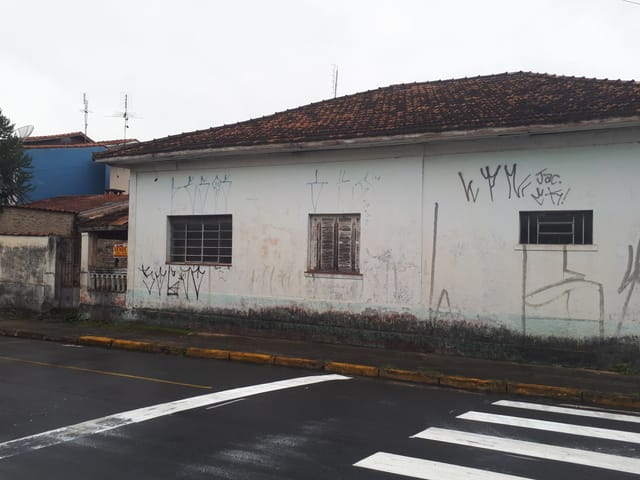 Terreno com 1366m², à venda, no bairro Santana em Pindamonhangaba