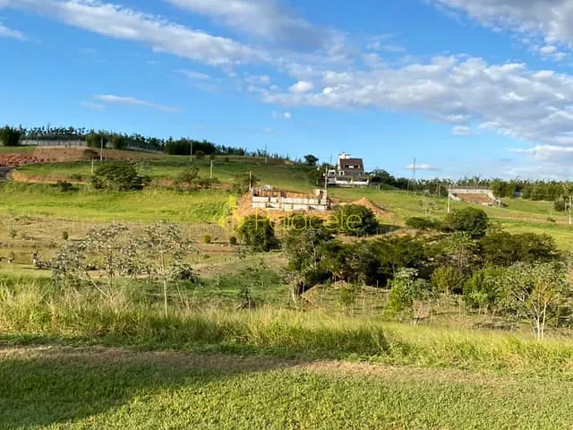 Terreno com 1036m², à venda, no bairro Condominio Village da Serra em Tremembé