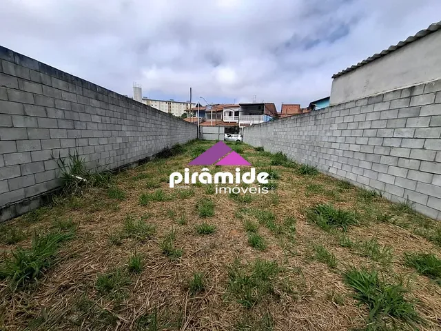 Terreno com 216m², à venda, no bairro Chácaras Araújo II em São José dos Campos