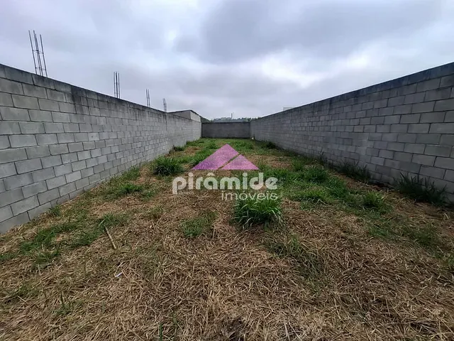 Terreno com 216m², à venda, no bairro Chácaras Araújo II em São José dos Campos