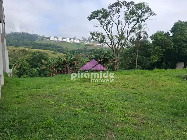 Terreno com 2467m², à venda, no bairro Chácaras Araújo I em São José dos Campos