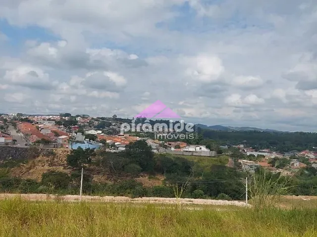 Terreno com 337m², à venda, no bairro Putim em São José dos Campos