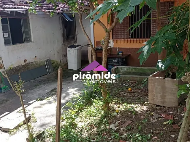 Terreno com 300m², à venda, no bairro Vila Rossi em São José dos Campos