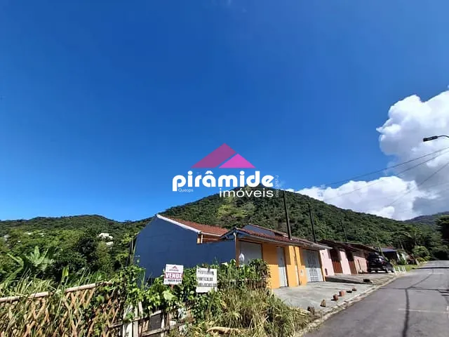 Terreno com 360m², à venda, no bairro Cidade Jardim em Caraguatatuba