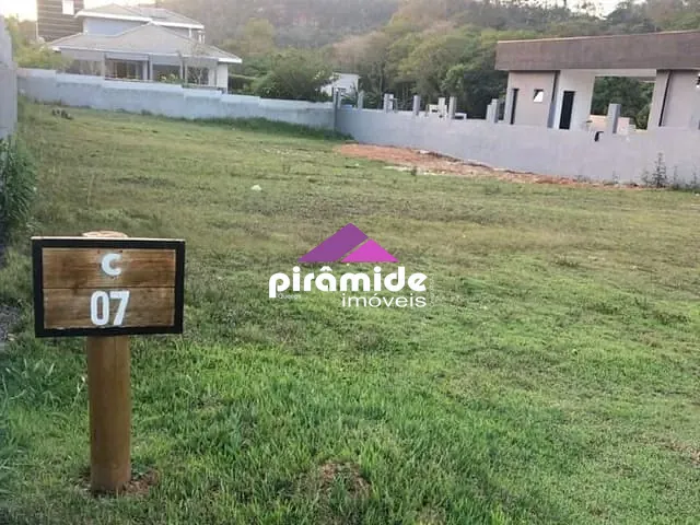 Terreno com 1000m², à venda, no bairro Jambeiro em Jambeiro
