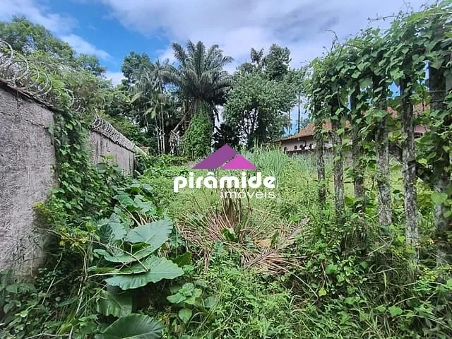 Terreno com 450m², à venda, no bairro Mato Dentro em Ubatuba