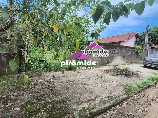 Terreno com 450m², à venda, no bairro Mato Dentro em Ubatuba