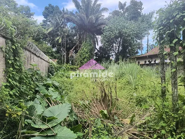 Terreno com 450m², à venda, no bairro Jardim Carolina em Ubatuba