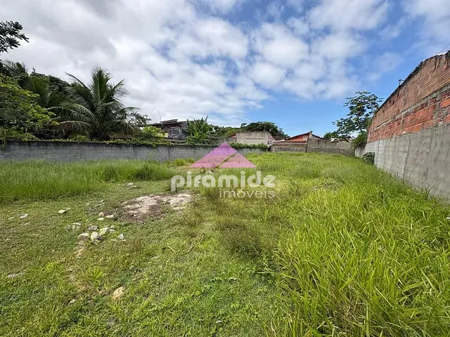 Terreno com 245m², à venda, no bairro Jardim das Gaivotas em Caraguatatuba