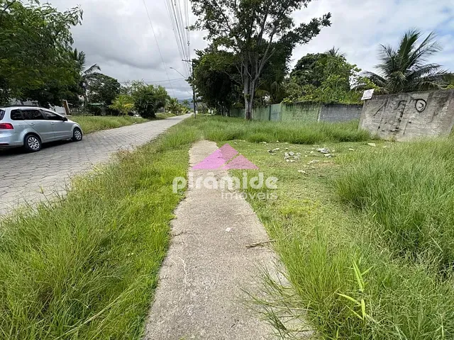 Terreno com 245m², à venda, no bairro Jardim das Gaivotas em Caraguatatuba