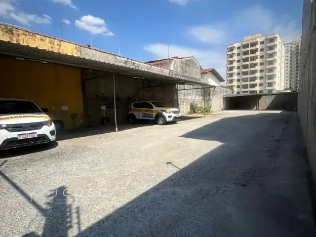 Terreno com 358m², à venda, no bairro Centro em Caçapava