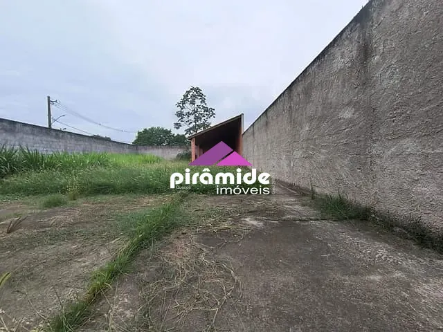 Terreno com 350m², à venda, no bairro Balneário Recanto do Sol em Caraguatatuba
