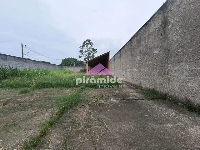 Terreno com 651m², à venda, no bairro Balneário Recanto do Sol em Caraguatatuba