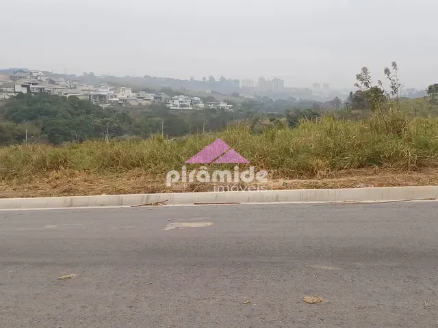 Terreno com 250m², à venda, no bairro Putim em São José dos Campos
