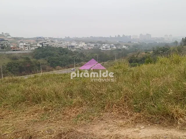 Terreno com 250m², à venda, no bairro Putim em São José dos Campos