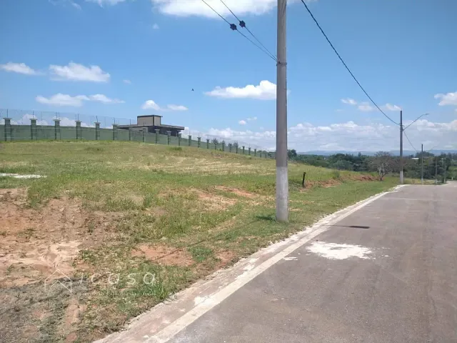 Terreno com 1024m², à venda ou para alugar, no bairro Village da Serra em Tremembé