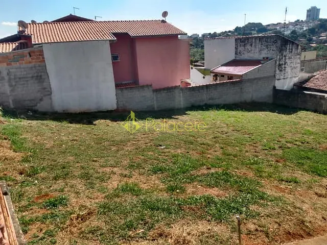 Terreno com 500m², à venda, no bairro São Gonçalo em Taubaté