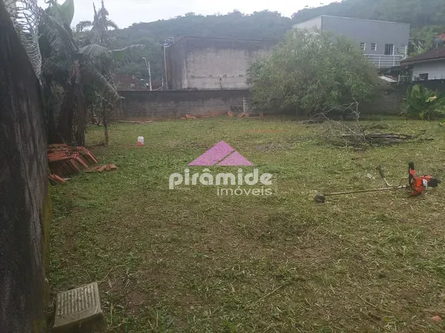 Terreno com 500m², à venda, no bairro Jardim do Sol em Caraguatatuba