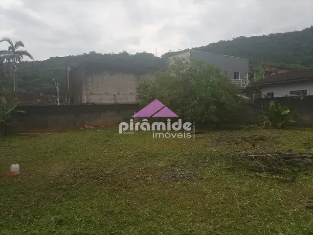 Terreno com 250m², à venda, no bairro Jardim do Sol em Caraguatatuba