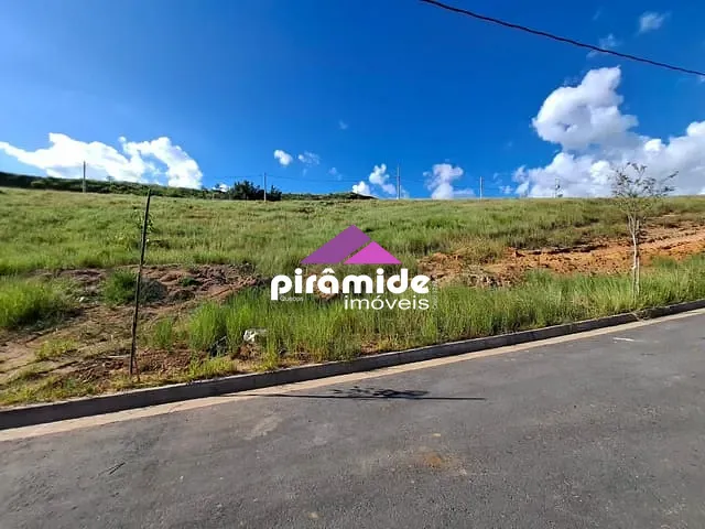 Terreno com 250m², à venda, no bairro Putim em São José dos Campos