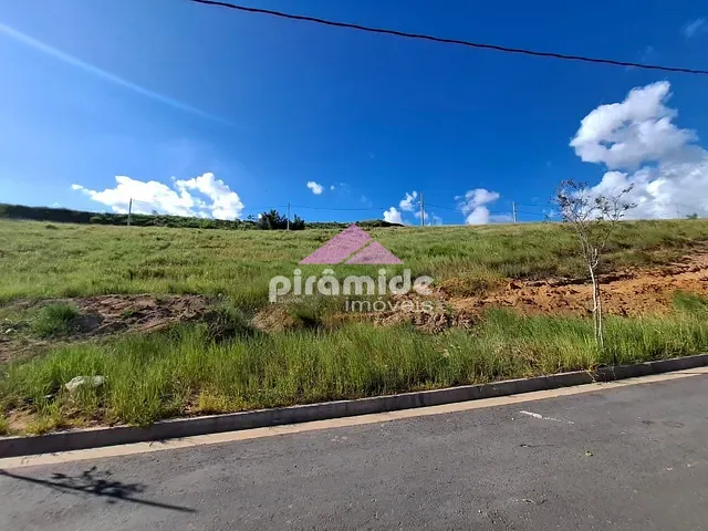 Terreno com 250m², à venda, no bairro Putim em São José dos Campos