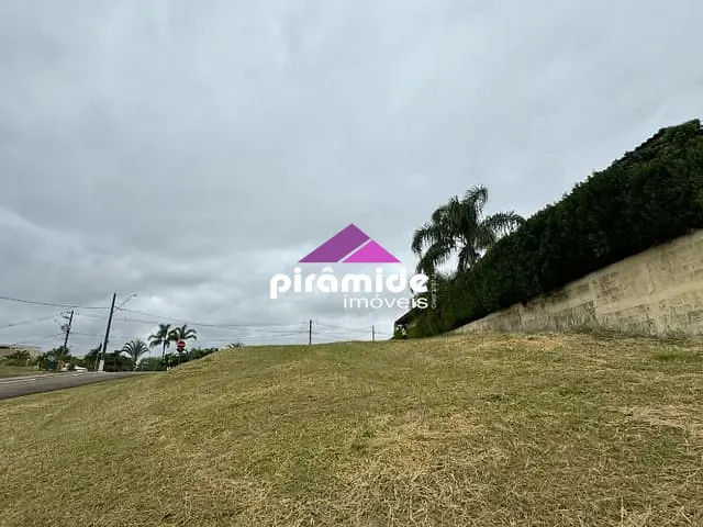 Terreno com 806m², à venda, no bairro Jardim Torrao de Ouro em São José dos Campos