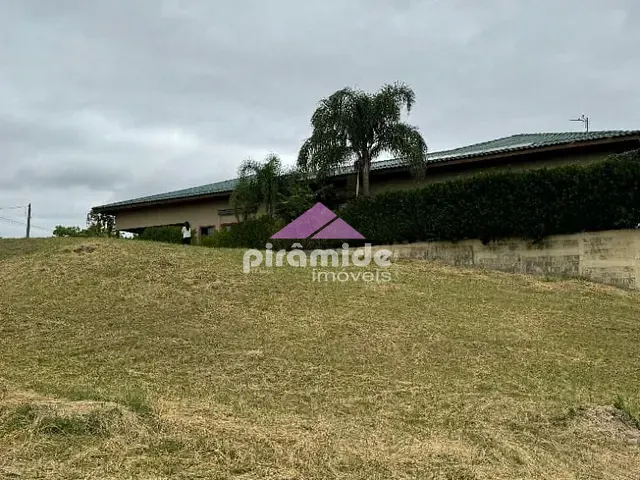 Terreno com 806m², à venda, no bairro Jardim Torrao de Ouro em São José dos Campos