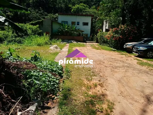 Terreno com 360m², à venda, no bairro Cocanha em Caraguatatuba
