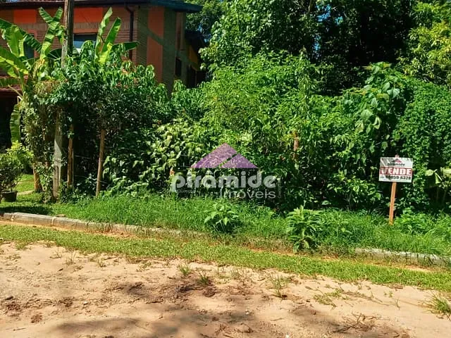 Terreno com 360m², à venda, no bairro Cocanha em Caraguatatuba