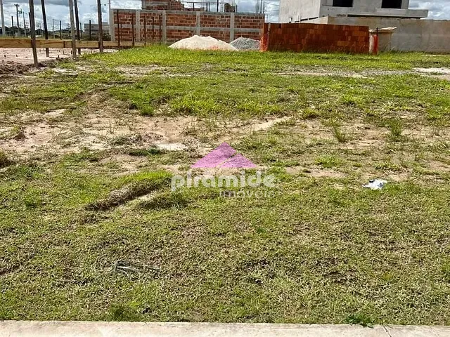 Terreno com 347m², à venda, no bairro Urbanova em São José dos Campos