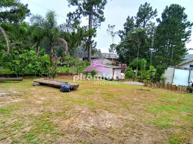 Terreno com 598m², à venda, no bairro Capricórnio II em Caraguatatuba
