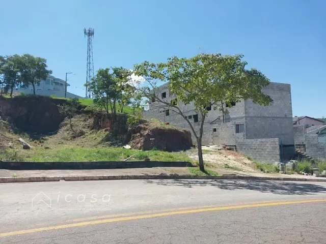 Terreno com 300m², à venda, no bairro Jardim Santa Júlia em São José dos Campos