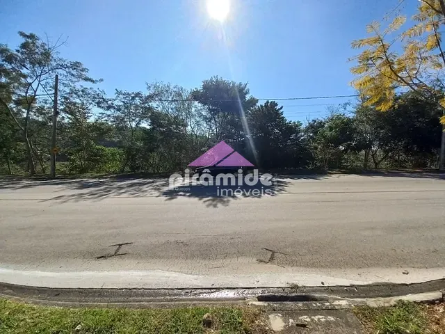 Terreno com 250m², à venda, no bairro Villa Branca em Jacareí