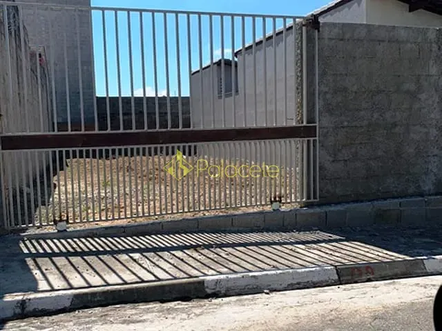 Terreno com 176m², à venda, no bairro Loteamento Residencial e Comercial Flamboyant em Pindamonhangaba