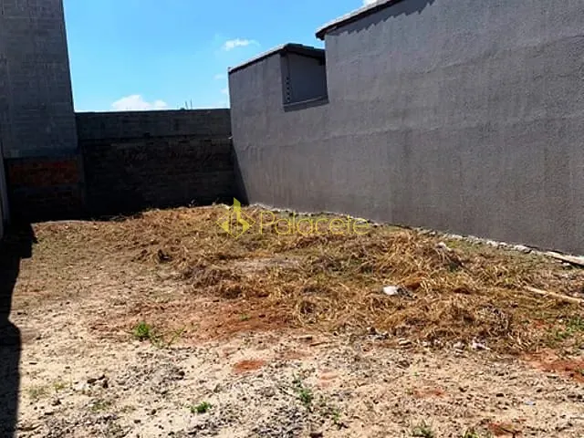 Terreno com 176m², à venda, no bairro Loteamento Residencial e Comercial Flamboyant em Pindamonhangaba