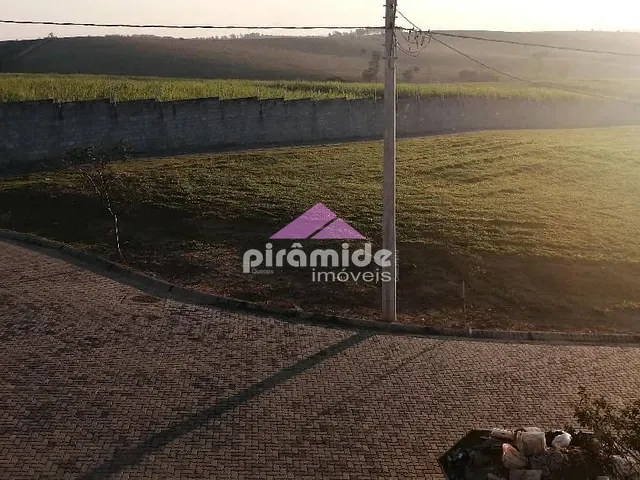 Terreno com 753m², à venda, no bairro Caçapava em Caçapava