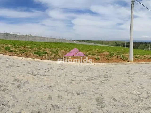 Terreno com 753m², à venda, no bairro Caçapava em Caçapava