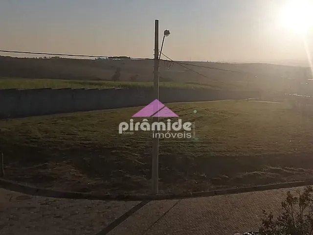 Terreno com 753m², à venda, no bairro Caçapava em Caçapava