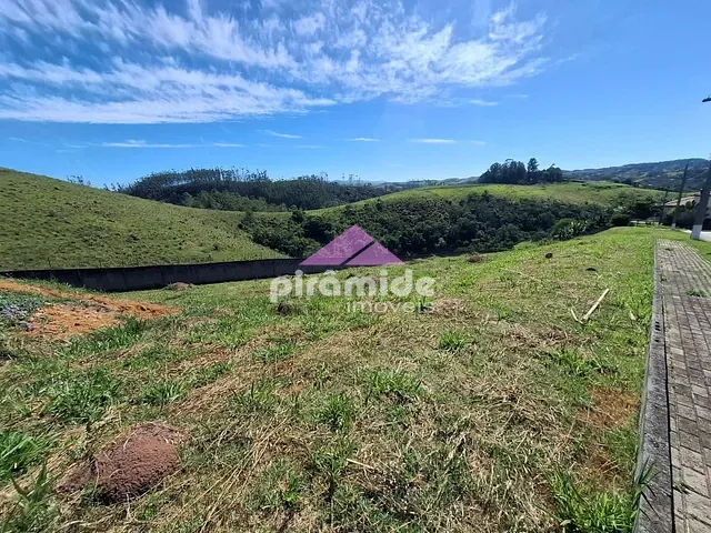 Terreno com 1055m², à venda, no bairro Condomínio Residencial Mantiqueira em São José dos Campos