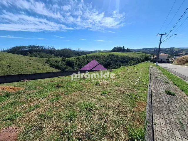 Terreno com 1055m², à venda, no bairro Condomínio Residencial Mantiqueira em São José dos Campos