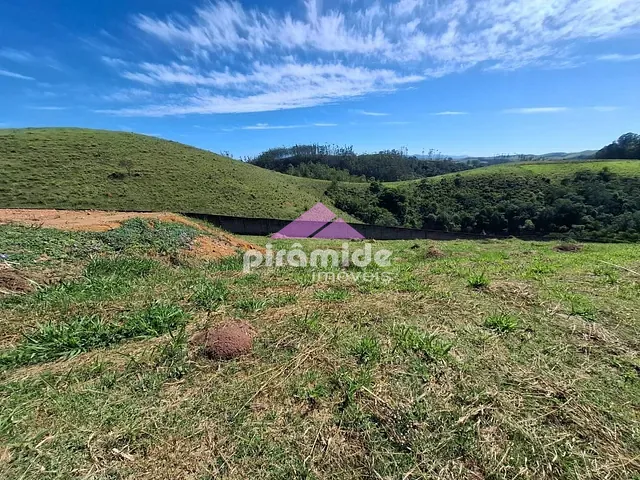 Terreno com 1055m², à venda, no bairro Condomínio Residencial Mantiqueira em São José dos Campos