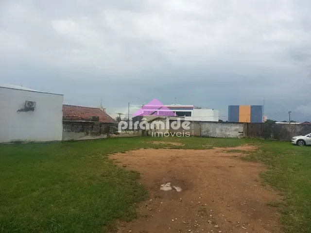 Terreno com 532m², à venda, no bairro Centro em São José dos Campos