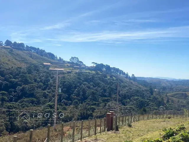 Terreno com 9300m², à venda, no bairro Alataia em Campos do Jordão